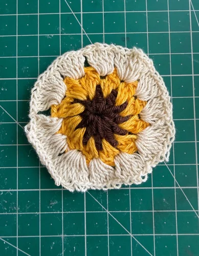 Brooches & Pins