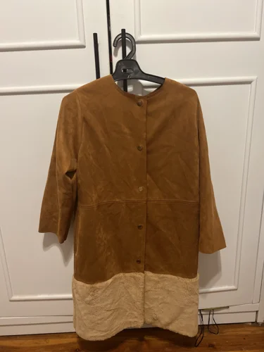 Zara Coats