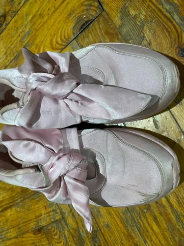 Puma Sneakers