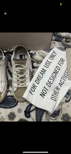Golden Goose Sneakers